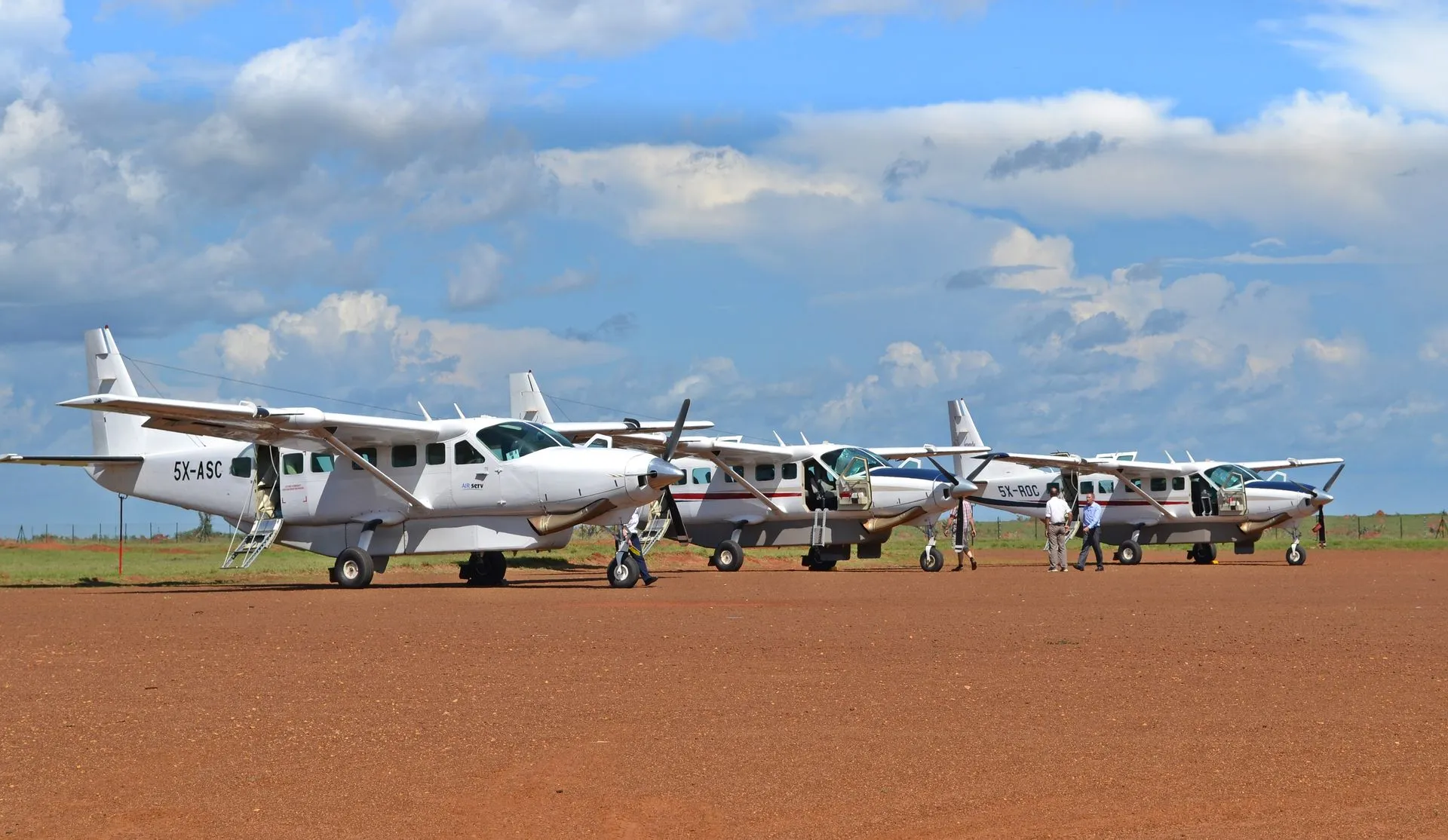 Choose Uganda Safari Charter Flights