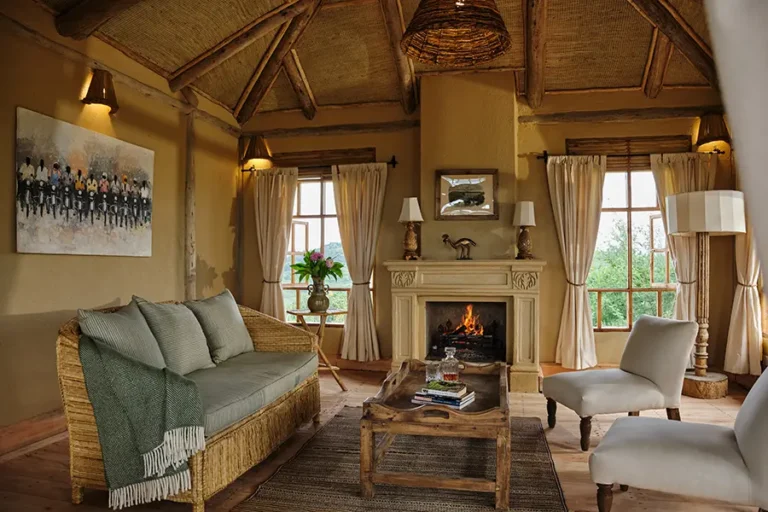 Kibale Lodge Bedroom-Lounge