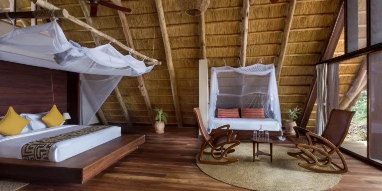 double-bed-twin-room-nile-safari-lodge-murchison-falls-national-park-uganda