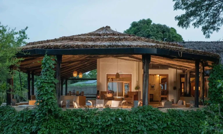 Kyambura Gorge Lodge