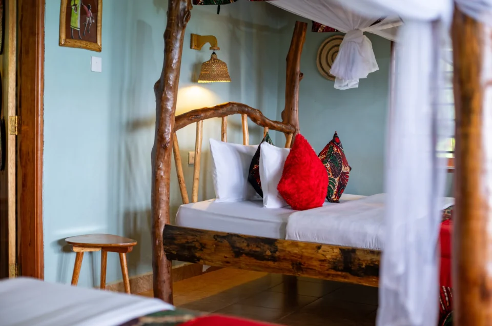 Chimpanzee Forest Lodge