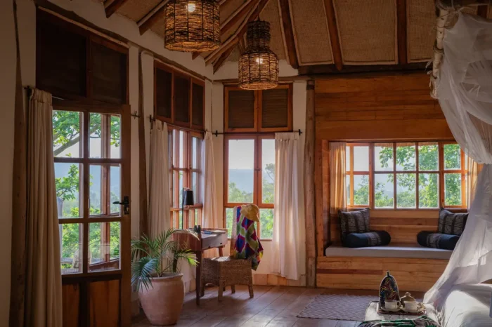 Kyambura Gorge Lodge