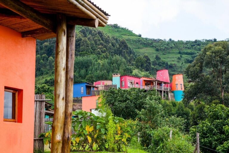Chameleon Hill Lodge is one of the most colourful and eye-catching lodges in Uganda. It sits high on a hill overlooking the calm and beautiful Lake Mutanda.