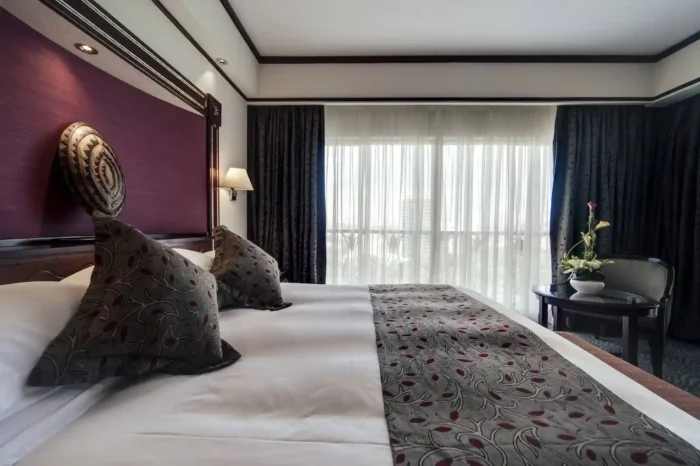 Business suite bedroom 2 (1).webp