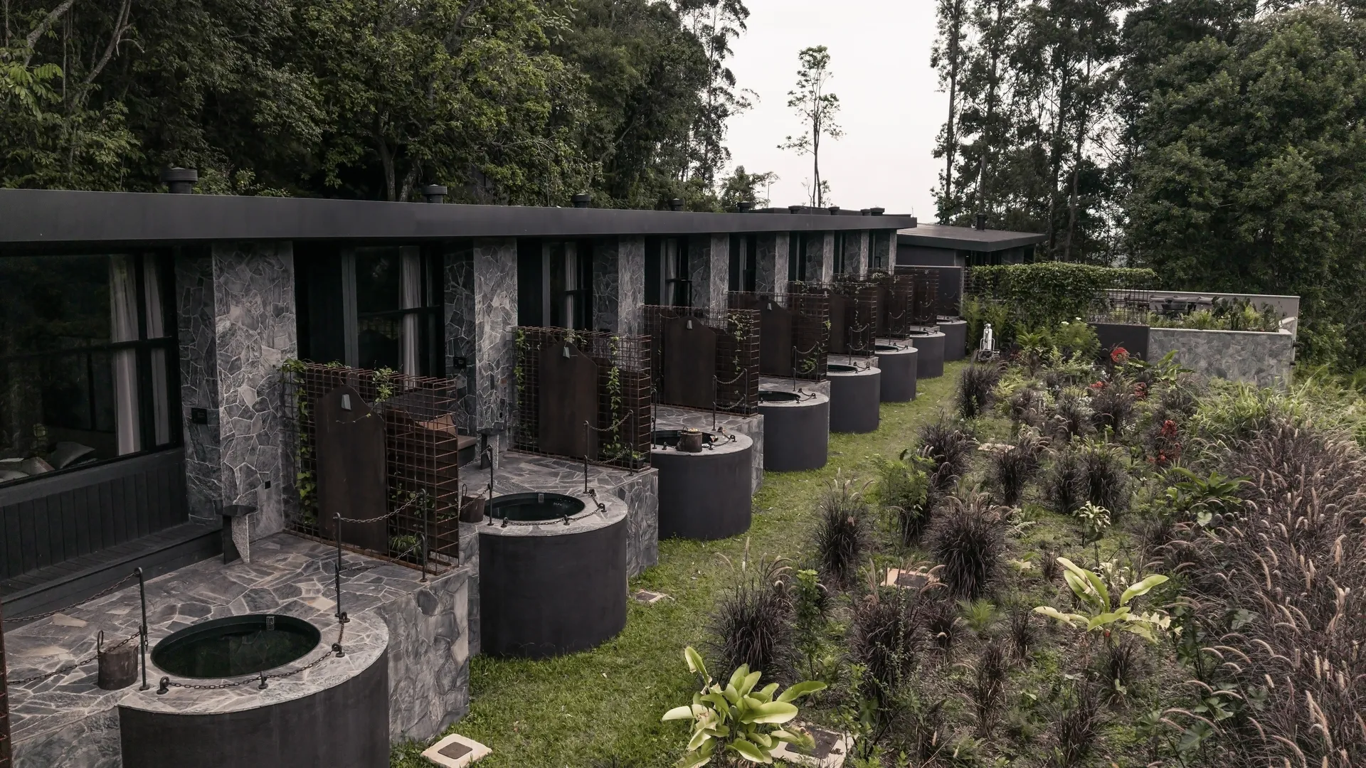 Silverback Lodge