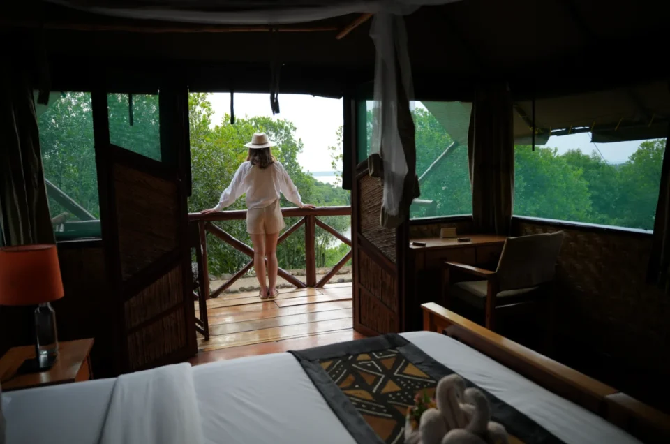 Bush-Lodge